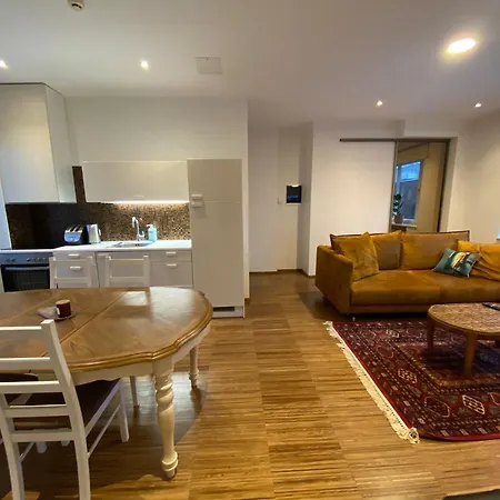 Daire Family For 6 Person With Sauna In Center Tallinn